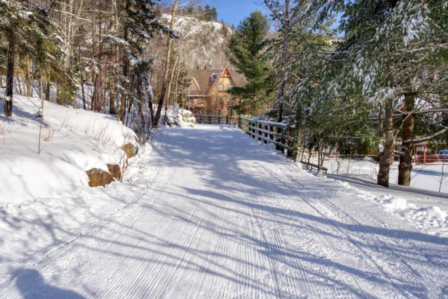 蒙特朗布朗Le Plateau East By Tremblant Vacations公寓 外观 照片