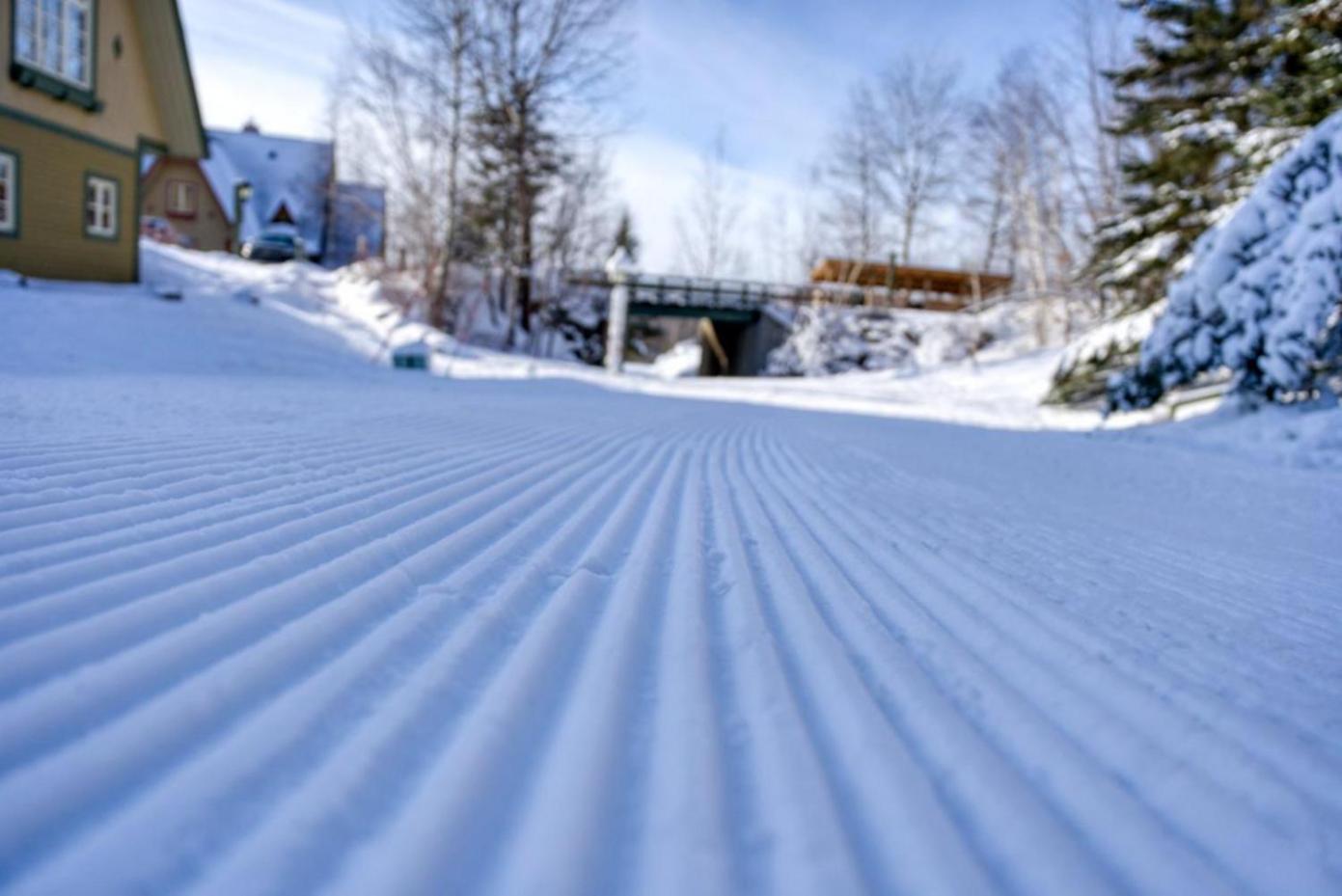 蒙特朗布朗Le Plateau East By Tremblant Vacations公寓 外观 照片